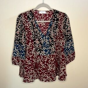 Braeve Small Bohemian flowy dotted blouse